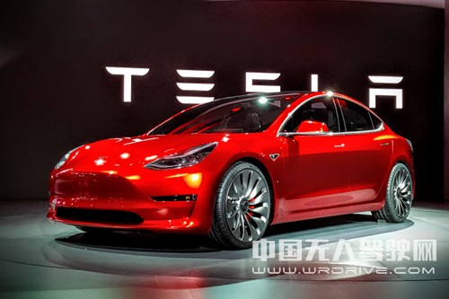 特斯拉Model 3首批国内交付 明年或实现完全自动驾驶